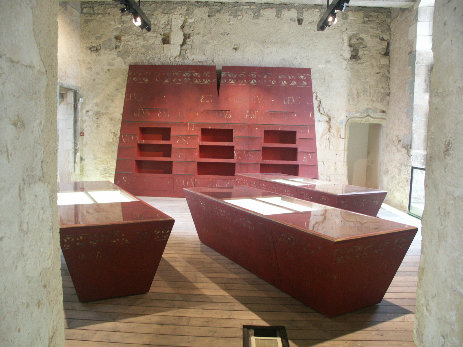 Habillages muraux et mobiliers